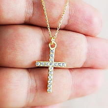 Gold Renk Taşlı Haç Kolye Fotoğraf 2