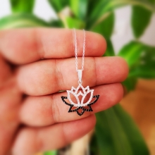 Lotus Çiçeği Kolye Fotoğraf 2